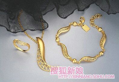 Just Gold金色首饰  跳跃在深秋3