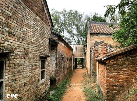 雷州邦塘村,一座设防的古民居